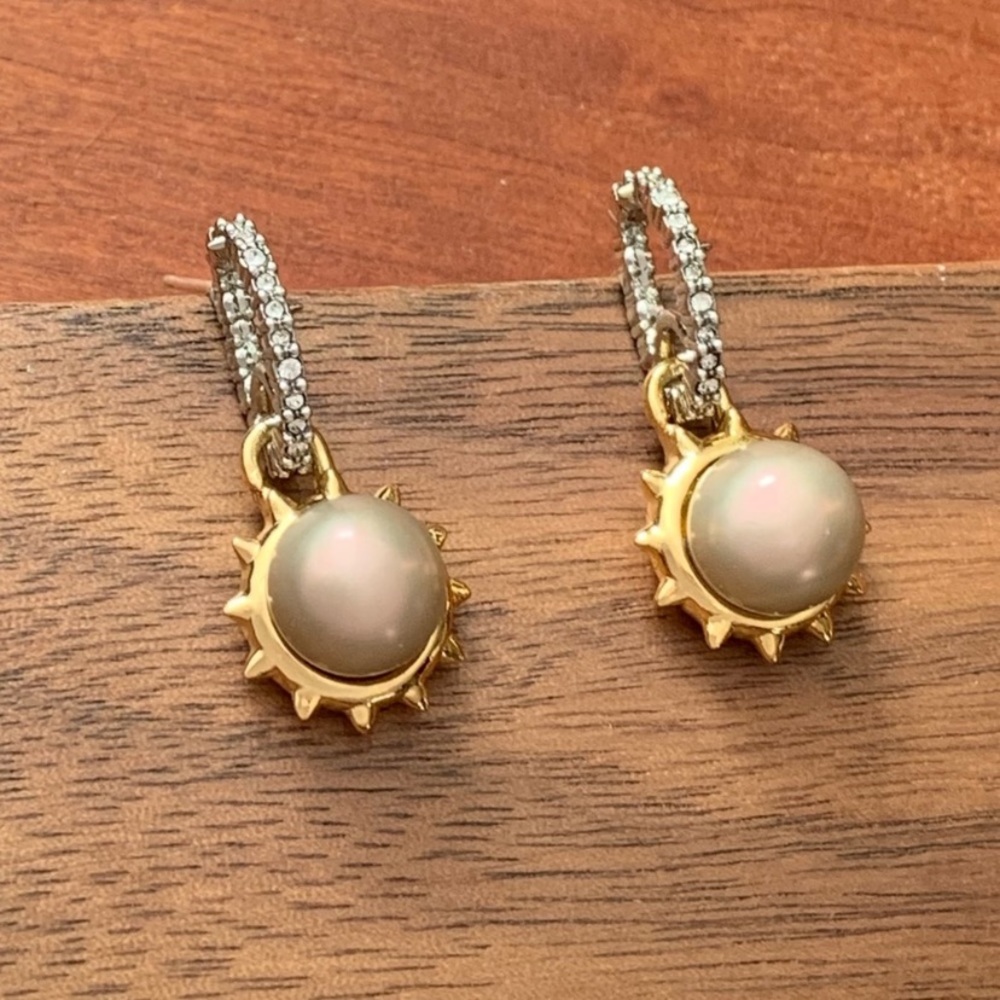 Alexis Bittar Gold Silver Sculpted Georgian Star Pearl Drop Statement Earrings - Picture 4 of 15